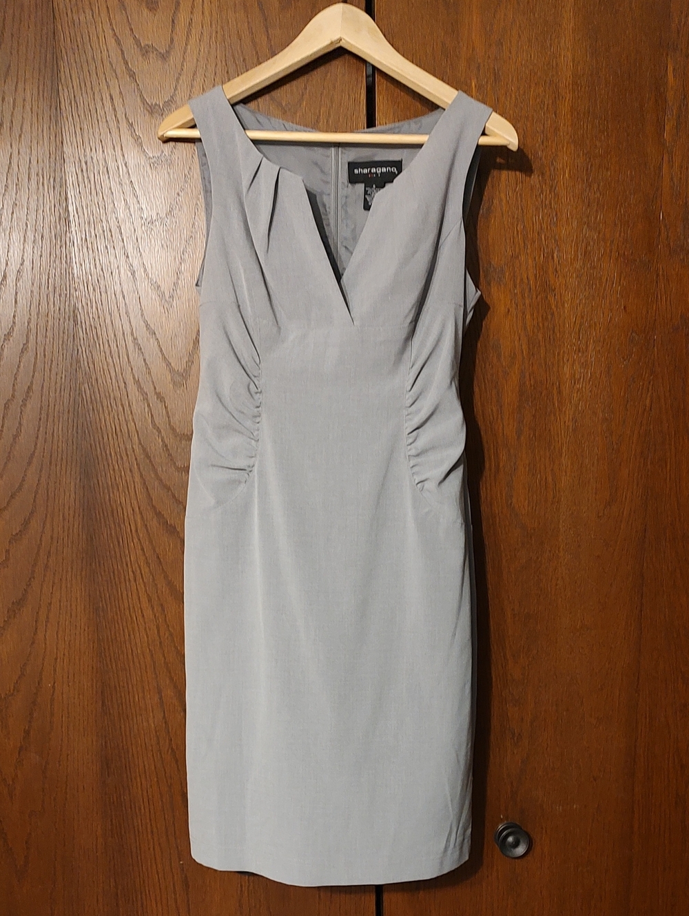 Sharagano Light Gray V-Neck Sleeveless Sheath Dress
